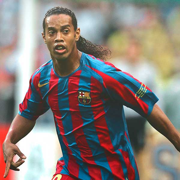 2006/07 RONALDINHO #10 Barcelona Retro Jersey Home
