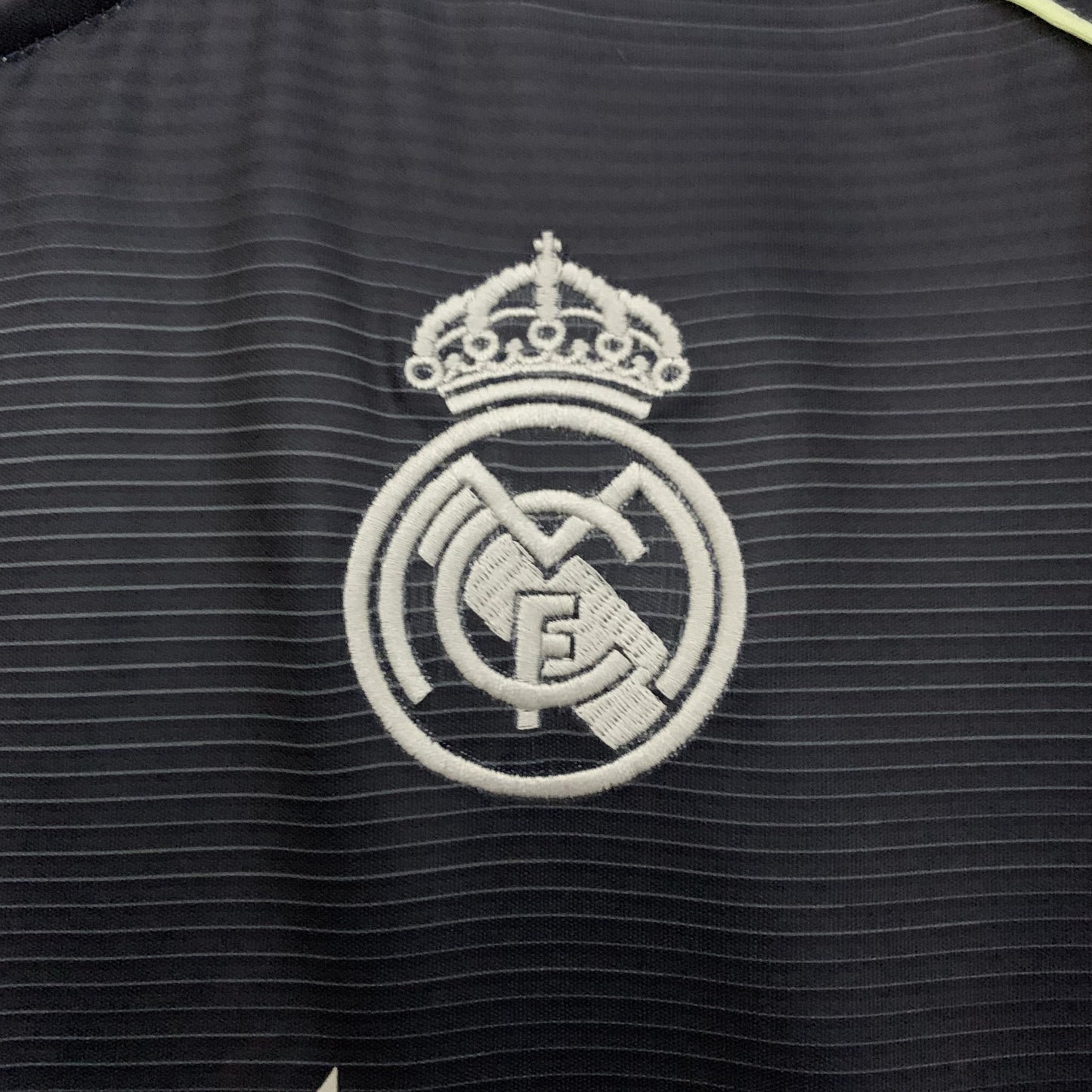 Real Madrid Away Jersey 2025/26 + Keychain FREE