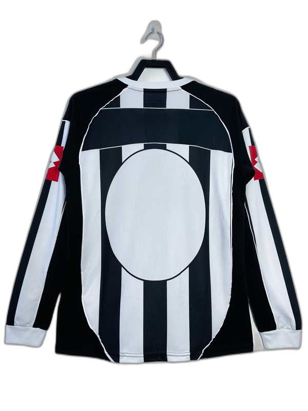 2002/03 Juventus I Home Jersey - Long Sleeve Retro Version