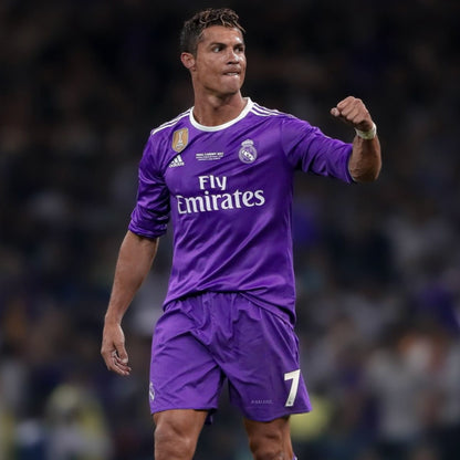 Real Madrid Jersey Retro - 2016/17 + Patch Champions League + World Cup