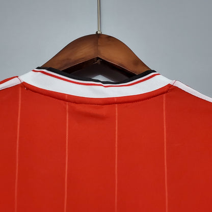 1983 MANCHESTER UNITED I MEN'S (Retro)