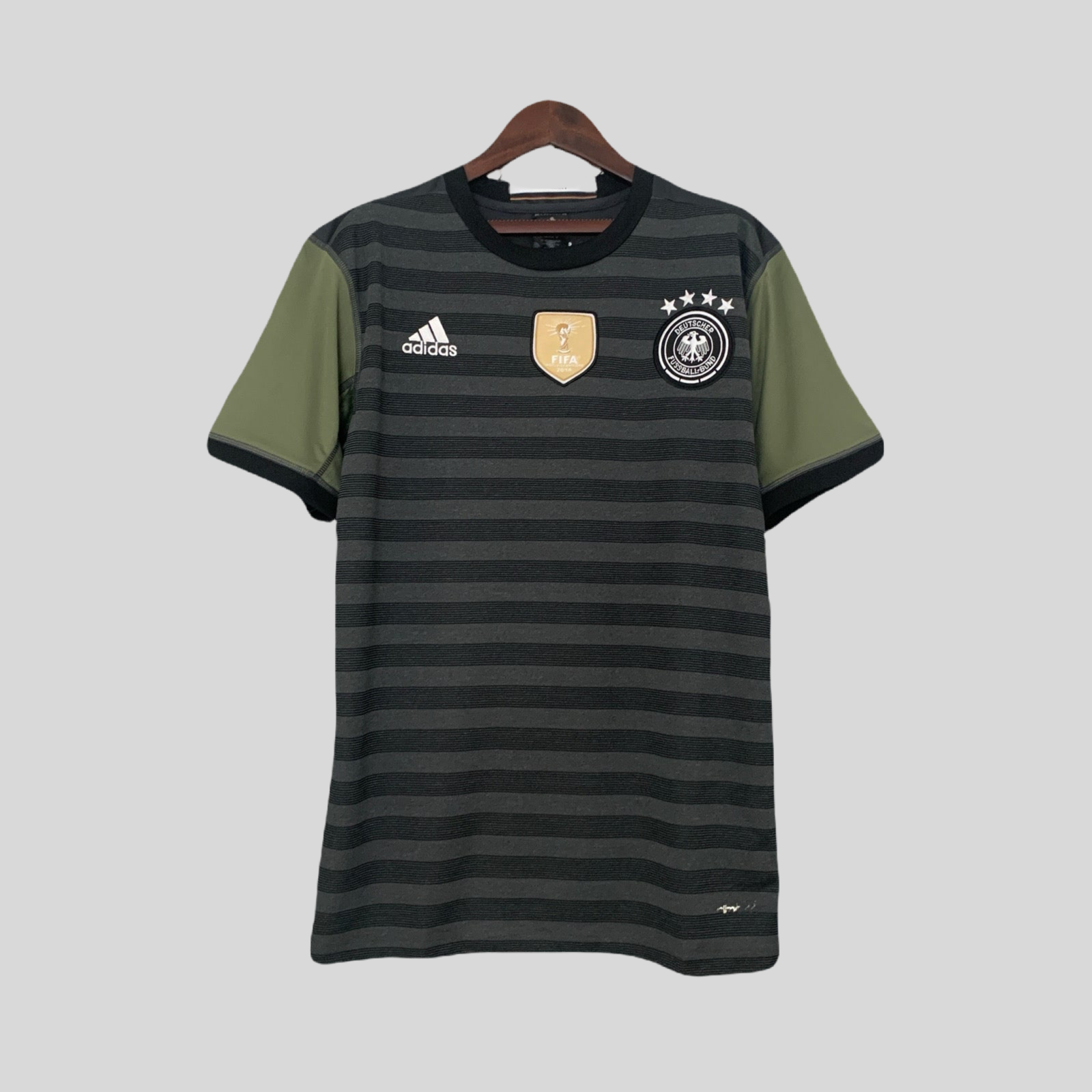 ALEMANIA II 2016 HOMBRE (RETRO) - TIENDA DEL JUGADOR