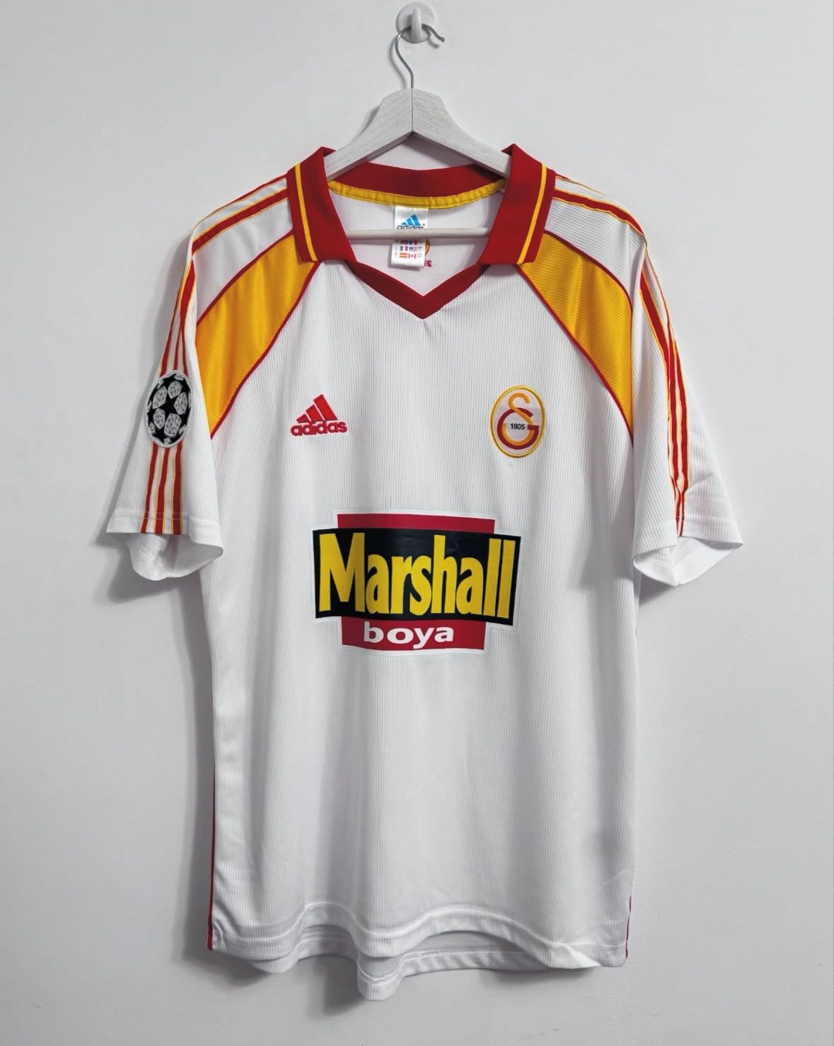 1999/00 Galatasaray Away Retro Jersey