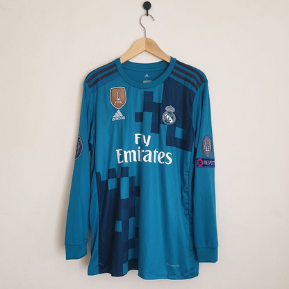 Jersey Real Madrid Retro - 2017/18 + Patch Champions League + World Cup