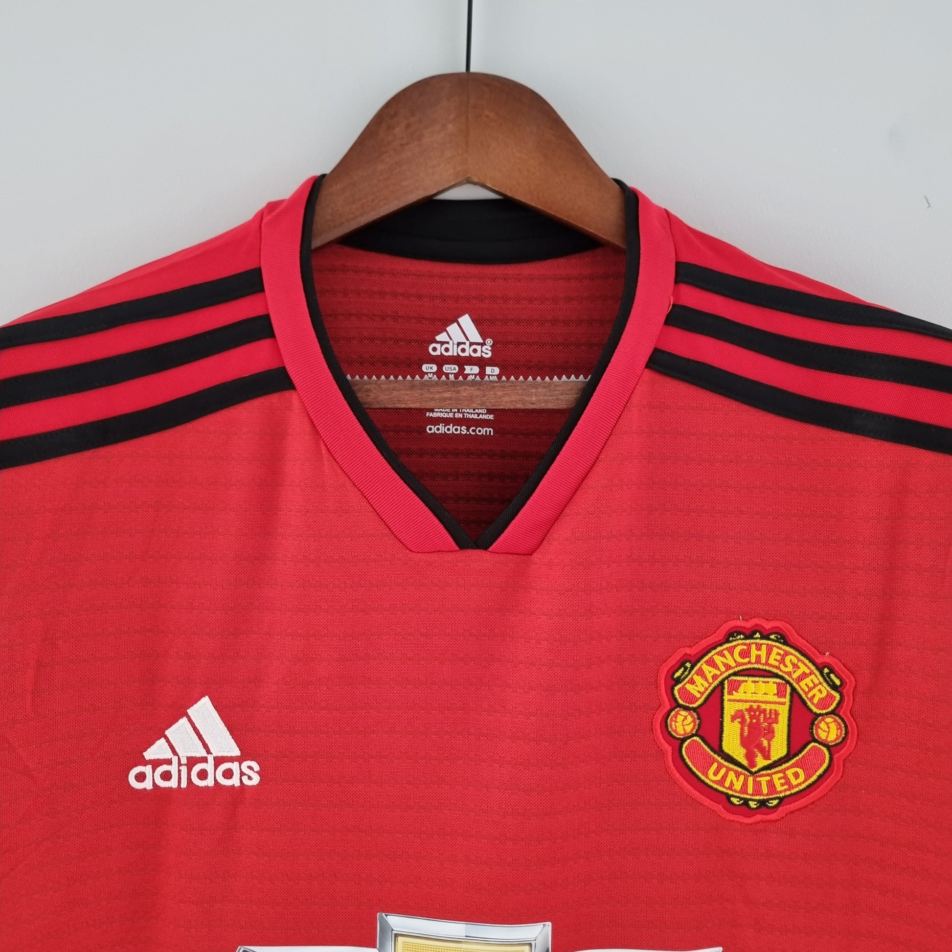 MANCHESTER UNITED I 18/19 HOMBRE (RETRO) - TIENDA DEL JUGADOR