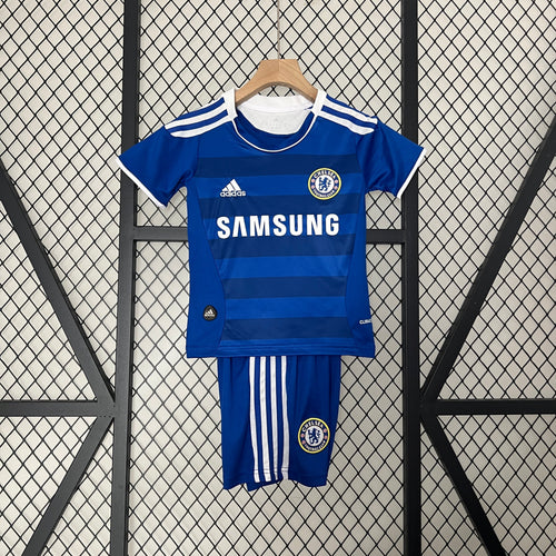 CHELSEA CHAMPIONS LEAGUE I 2012 CHILDREN'S SET (RETRO)