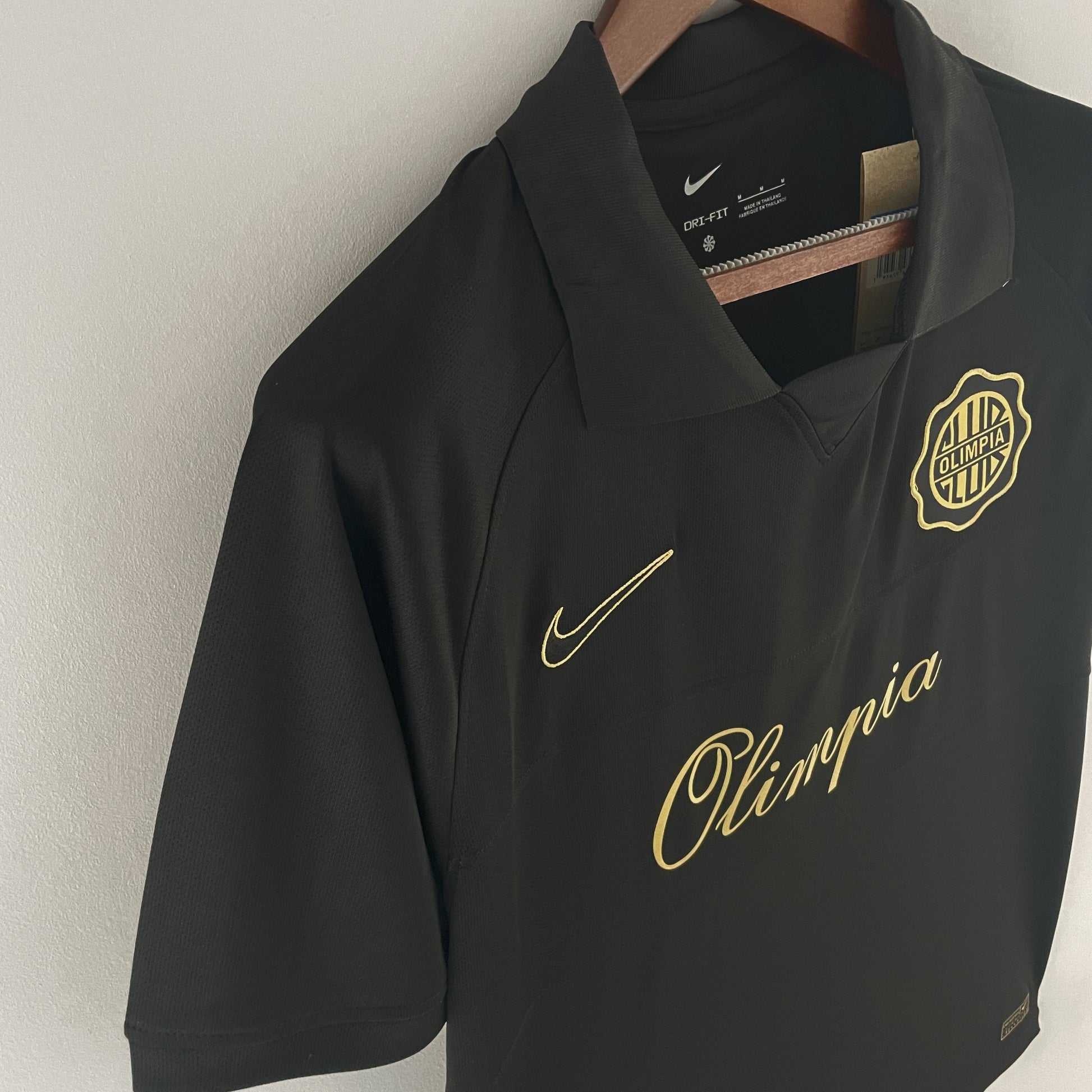 OLYMPIA I EDICIÓN CONMEMORATIVA HOMBRE (RETRO) - TIENDA DEL JUGADOR