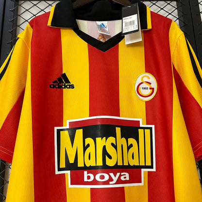 1999/00 Galatasaray Home Retro Jersey