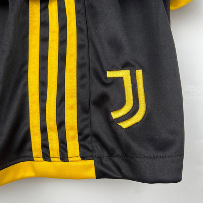 2023/24 JUVENTUS I Kids Kit