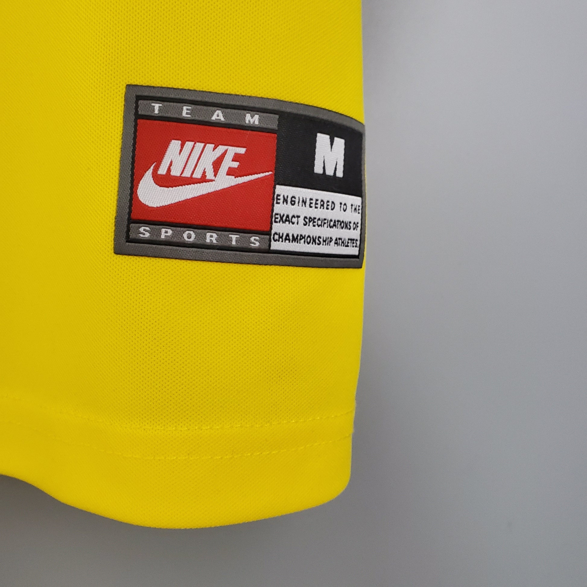 BRASIL I 98 HOMBRE (RETRO) - TIENDA DEL JUGADOR