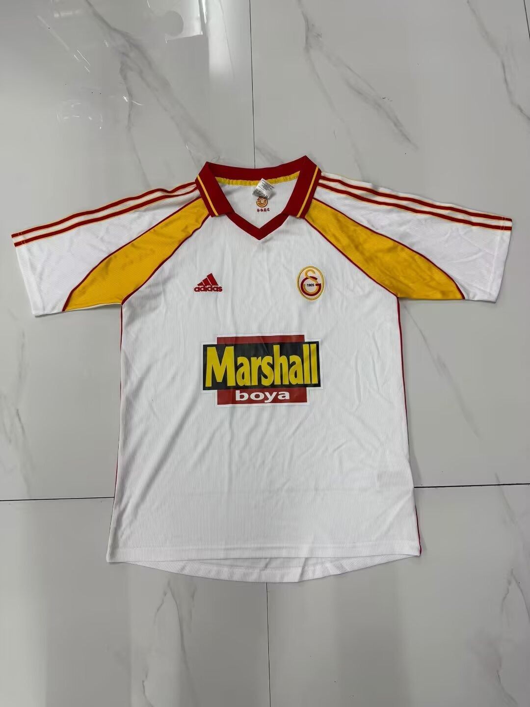 1999/00 Galatasaray Away Retro Jersey
