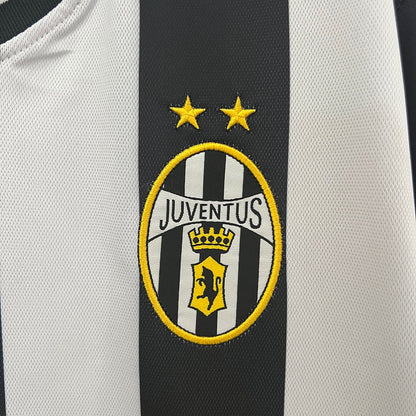 2001/02 Jersey JUVENTUS I MEN'S (Retro)