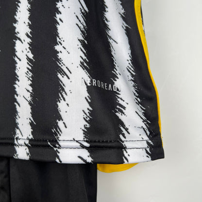2023/24 JUVENTUS I Kids Kit
