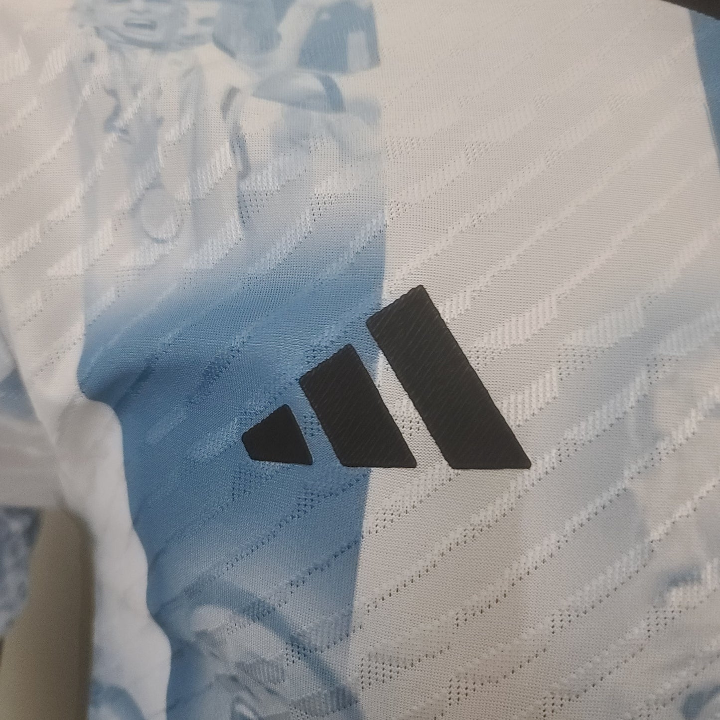 ARGENTINA EDICIÓN COMEMORATIVA I 23/24 HOMBRE (VERSIÓN JUGADOR) - TIENDA DEL JUGADOR