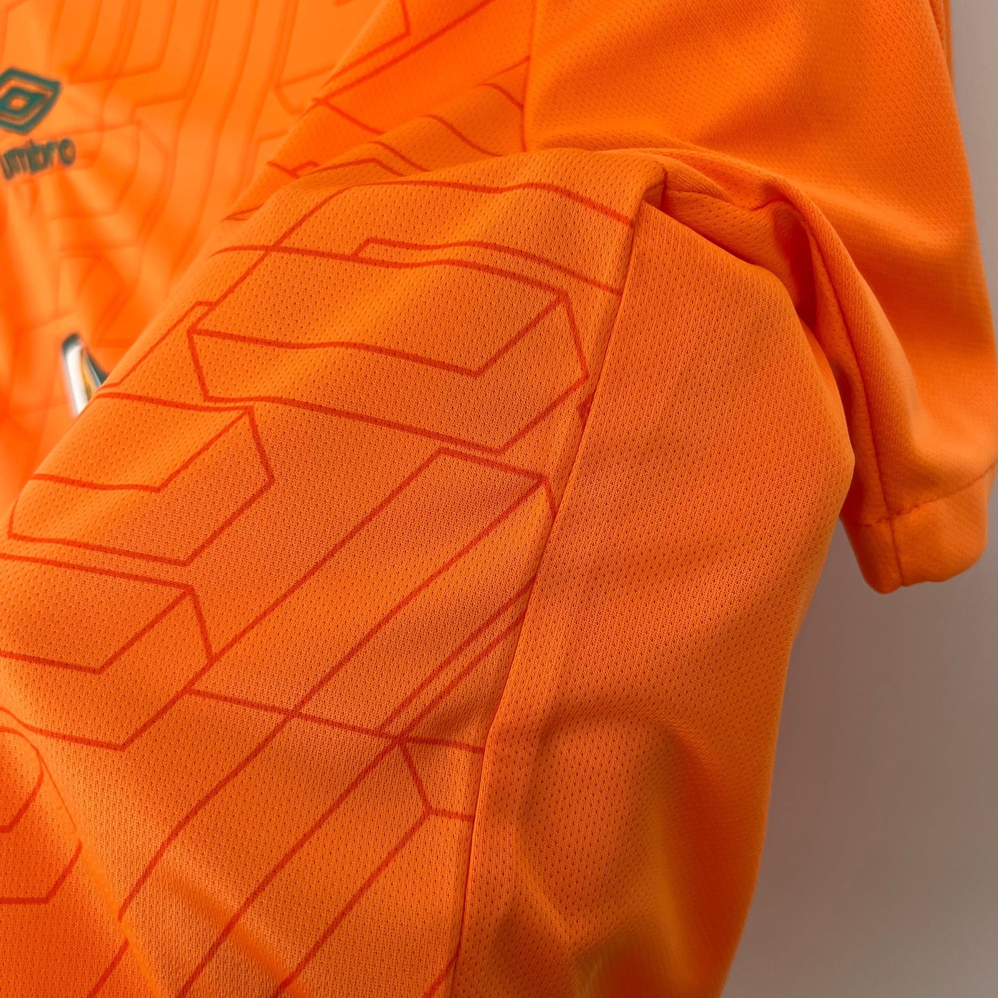 FLUMINENSE ENTRENAMIENTO CON PATROCINADOR IV 23/24 HOMBRE - TIENDA DEL JUGADOR