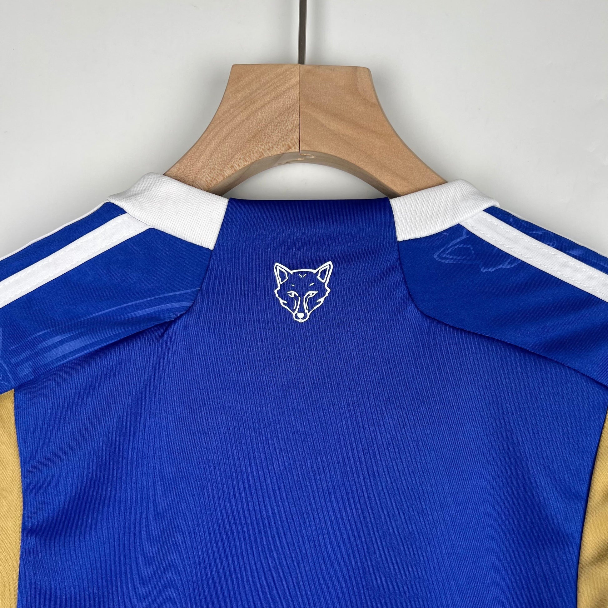 LEICESTER I 23/24 CONJUNTO INFANTIL - TIENDA DEL JUGADOR