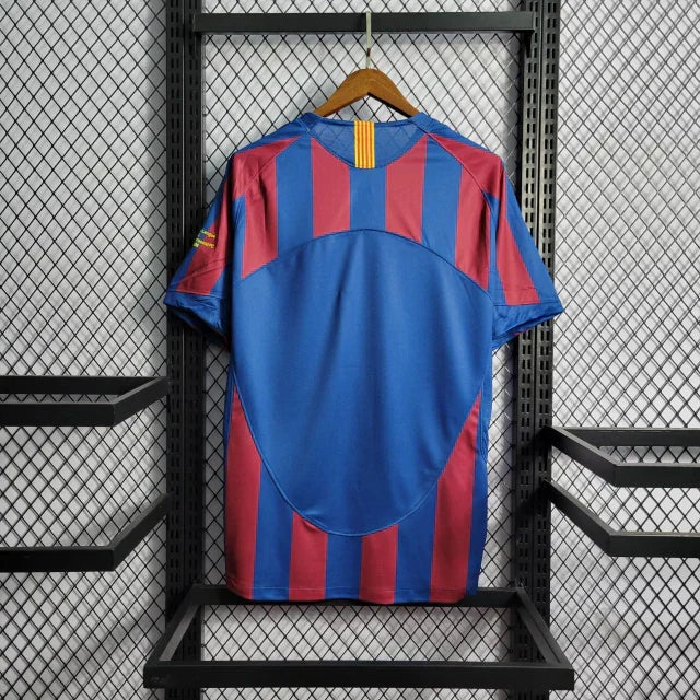 2006/07 RONALDINHO #10 Barcelona Retro Jersey Home