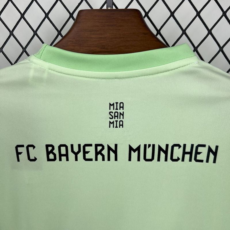 2025/26 Kids Bayern Munich Jersey Goalkeeper