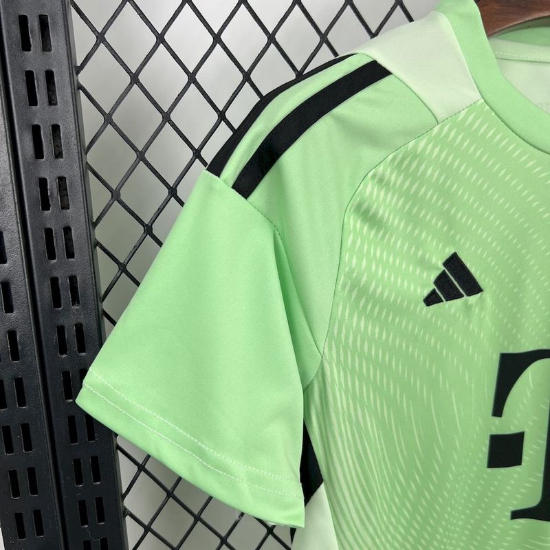 2025/26 Kids Bayern Munich Jersey Goalkeeper