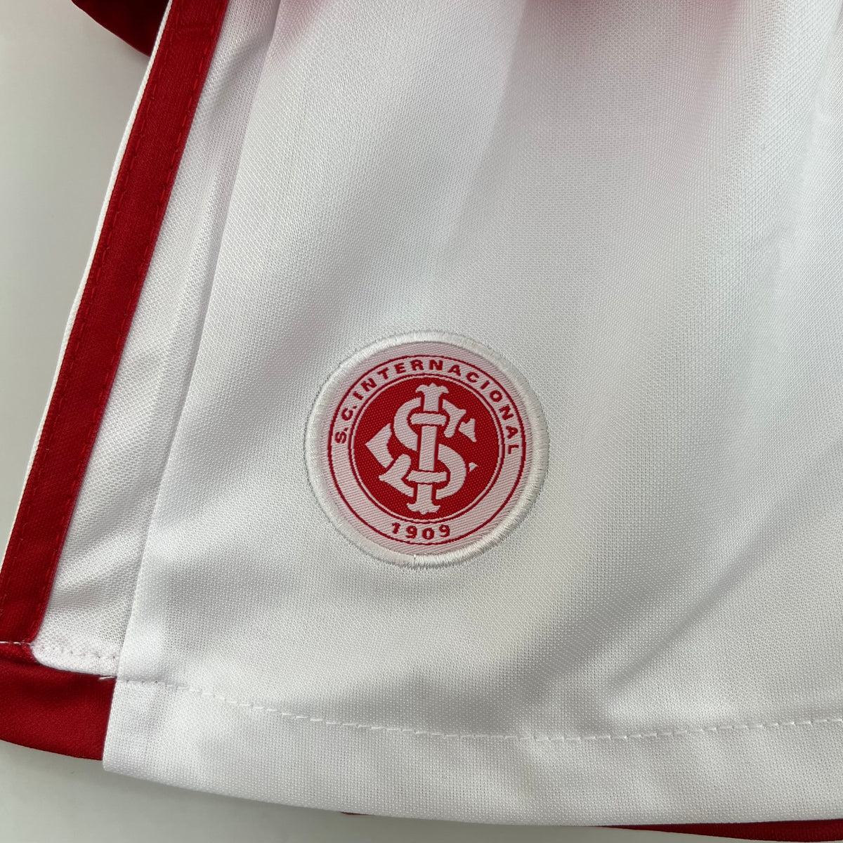 2023/24 INTERNACIONAL I Kids Kit