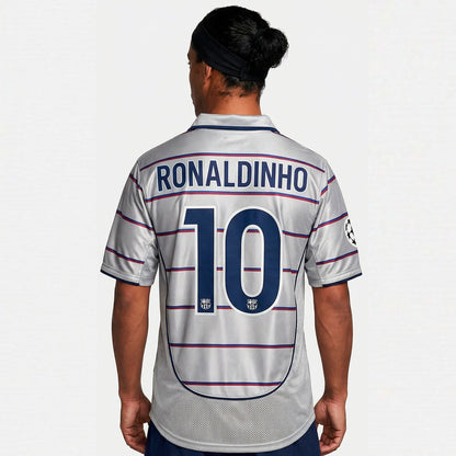 Barcelona 2003/2004 - Retro Jersey #Ronaldinho10