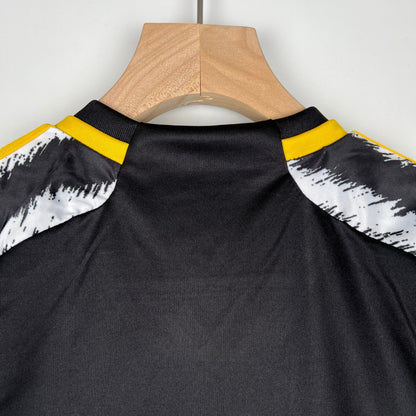 2023/24 JUVENTUS I Kids Kit