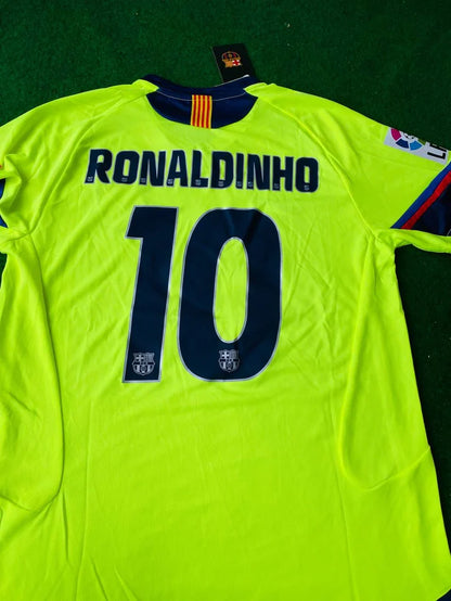 Barcelona 2005 2006 Retro Jersey - #Ronaldinho10